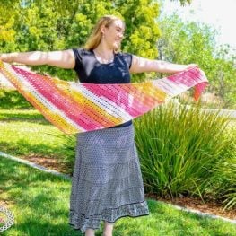 Sunset-Boomerang-Scarf-Caron-Cotton-Cake-25-copy