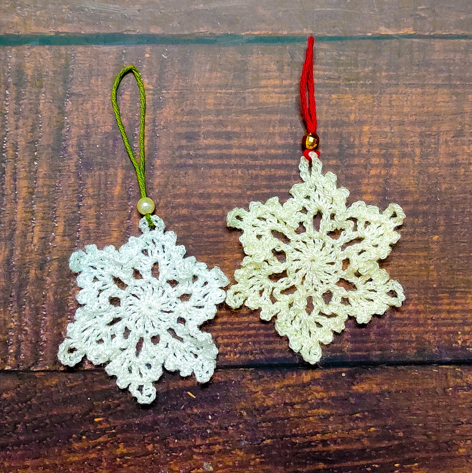Easy Crochet Snowflake Ornament Pattern and Tutorial
