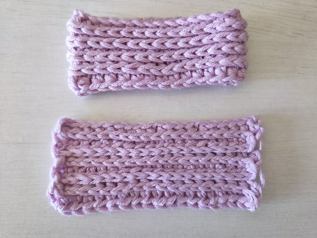 This is a tutorial for both how to crochet the Camel stitch in rows and the Camel stitch in the round. This stitch will add interest and can be used in so many projects.