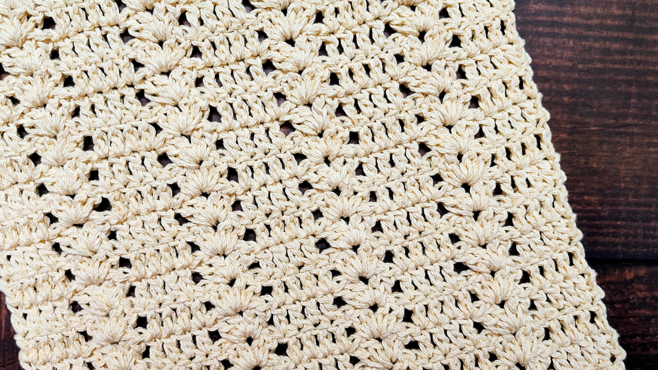V Stitch Table Runner Crochet Pattern and Video