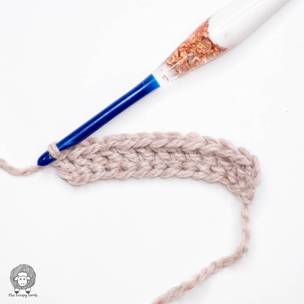 Learn the Foundation Double Crochet Stitch Step-by-Step