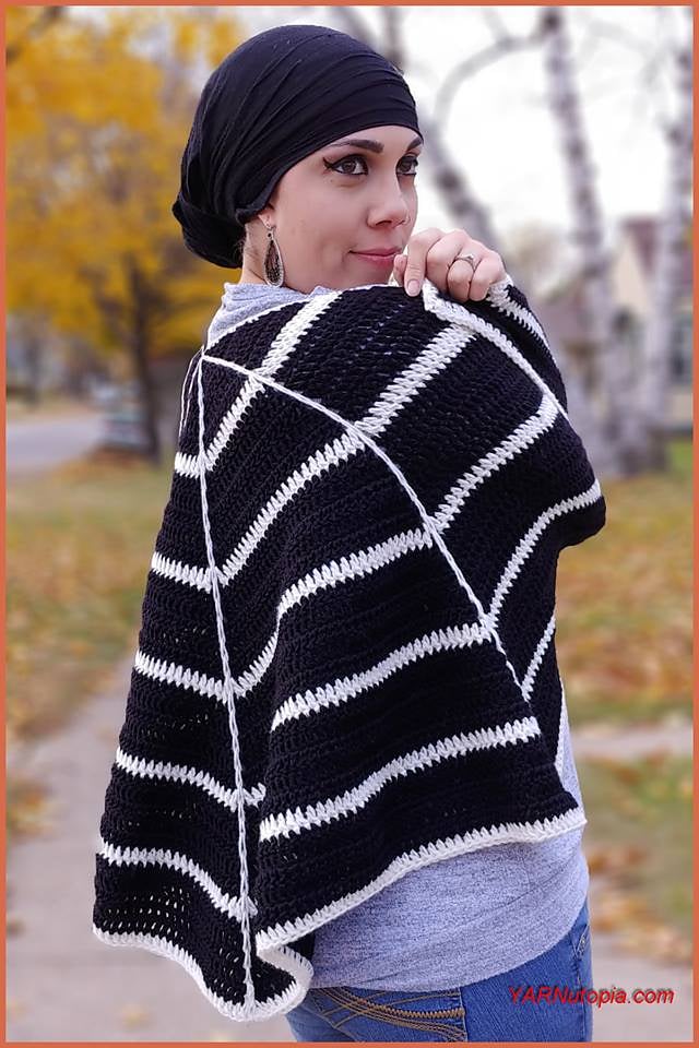 Designed by Nadia Fuad the Spider Web Wrap is a fantastic Halloween wearable. Made with Aran Weight Yarn [4] and a 6 mm (J) crochet hook, this free pattern includes a video tutorial.