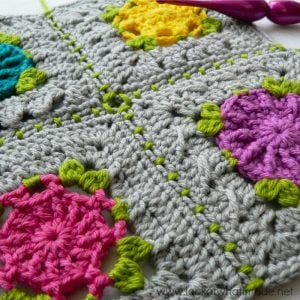 Joining Crochet Squares (sc 1, ch 1, sk 1) Join Tutorial