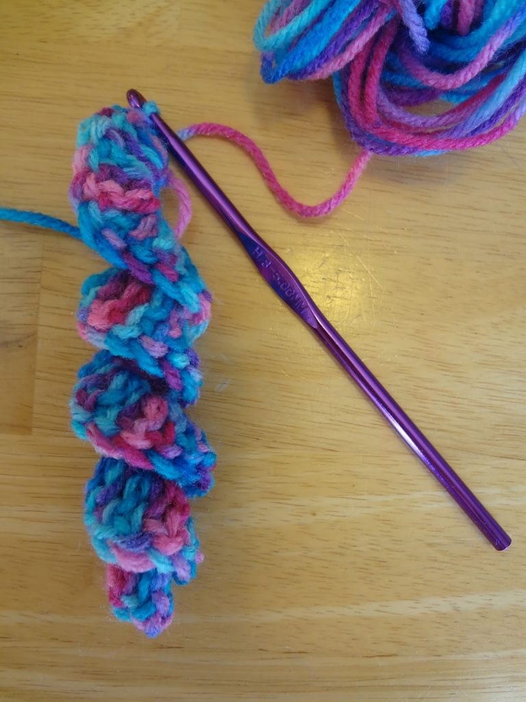 How to Crochet a Curlicue Tutorial